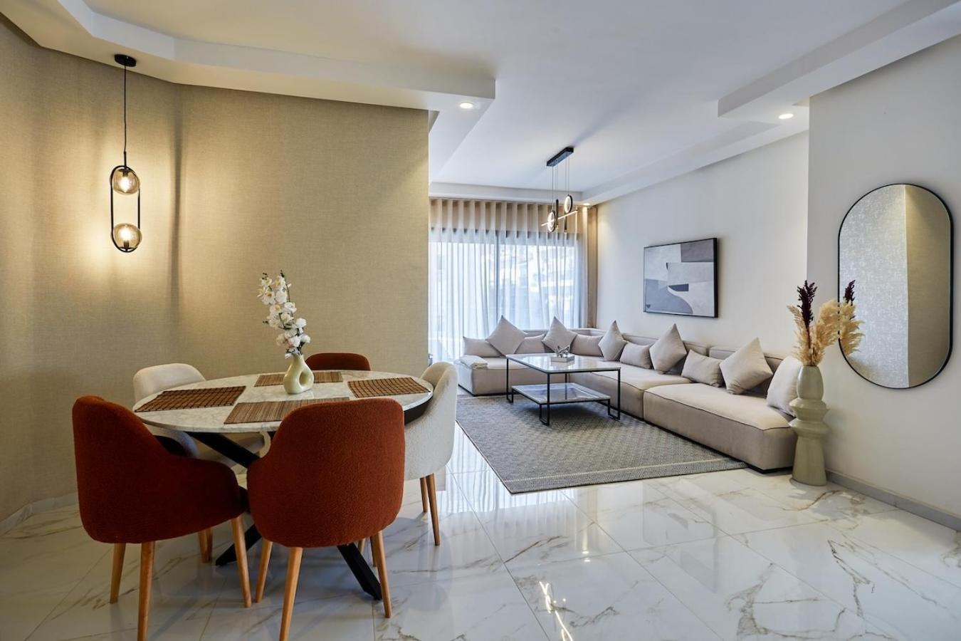 Your Home Away From Home 2 Bed Flat With Parking Καζαμπλάνκα Εξωτερικό φωτογραφία